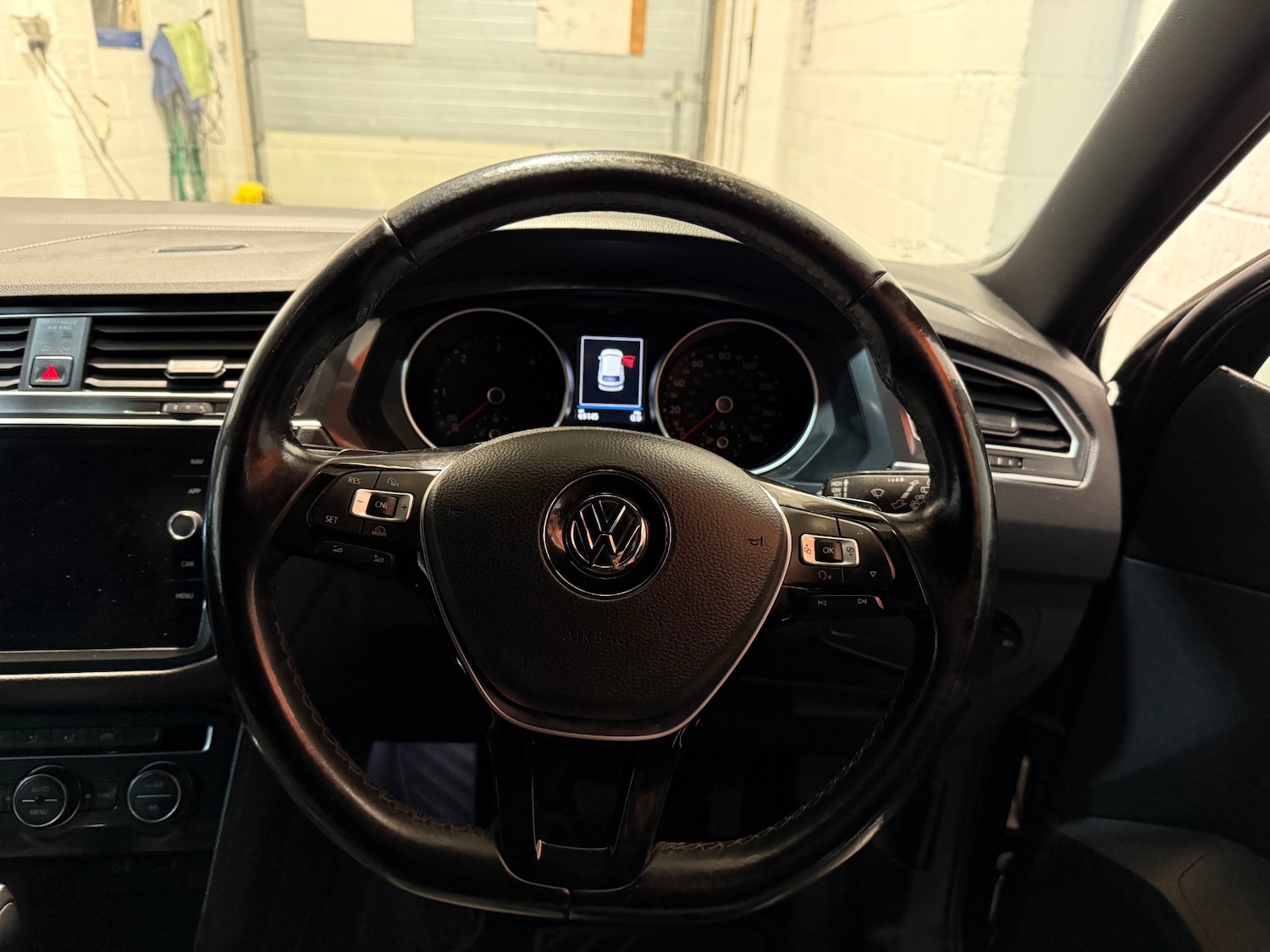 Used Volkswagen Tiguan 2017 for sale - 76299194: Photo 10