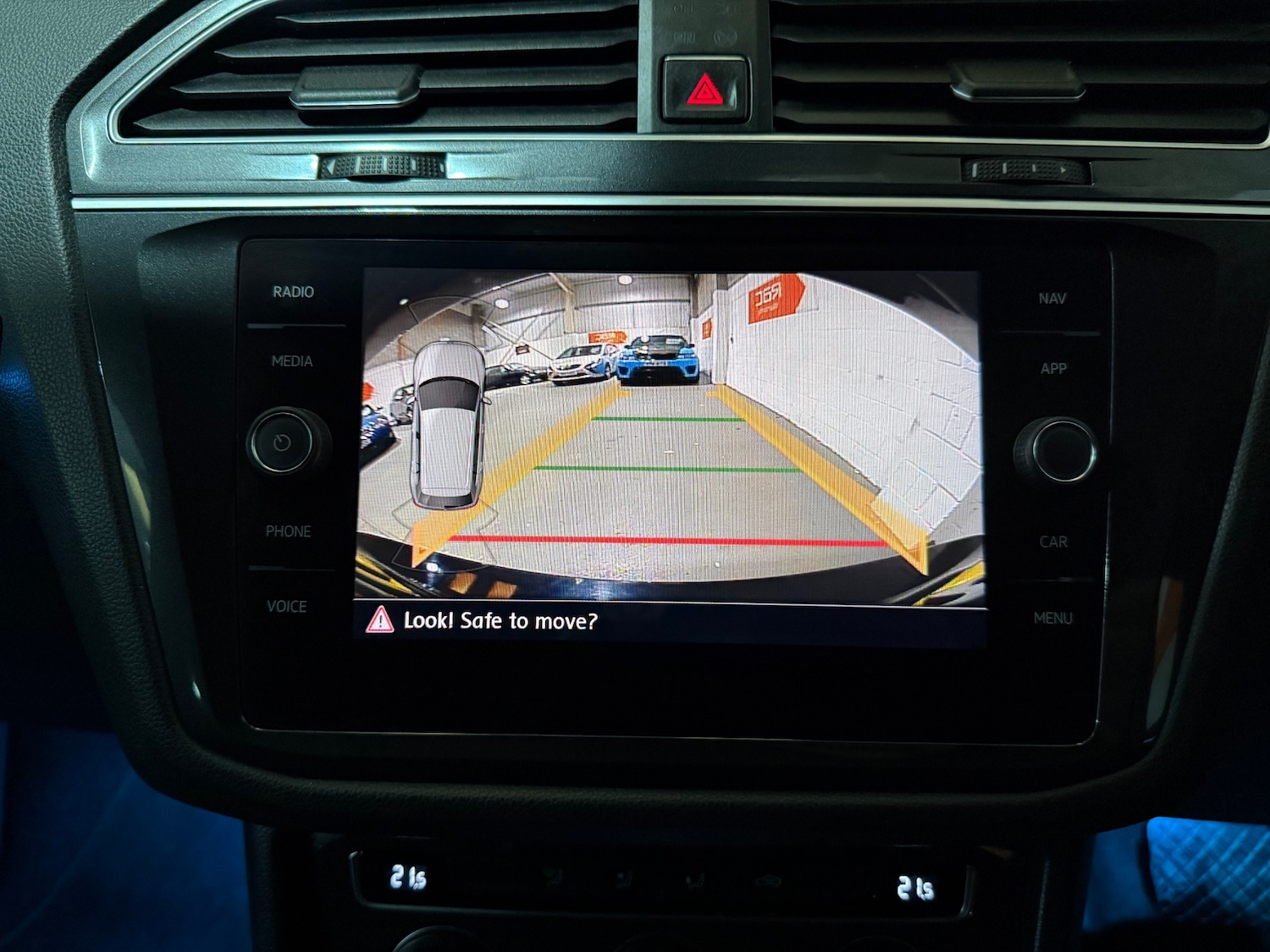 Used Volkswagen Tiguan 2017 for sale - 76299194: Photo 18