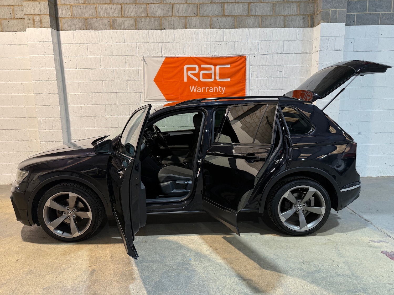 Used Volkswagen Tiguan 2017 for sale - 76299194: Photo 7