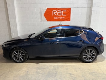 Used Mazda Mazda3 2021 for sale - 76221878: Photo 2