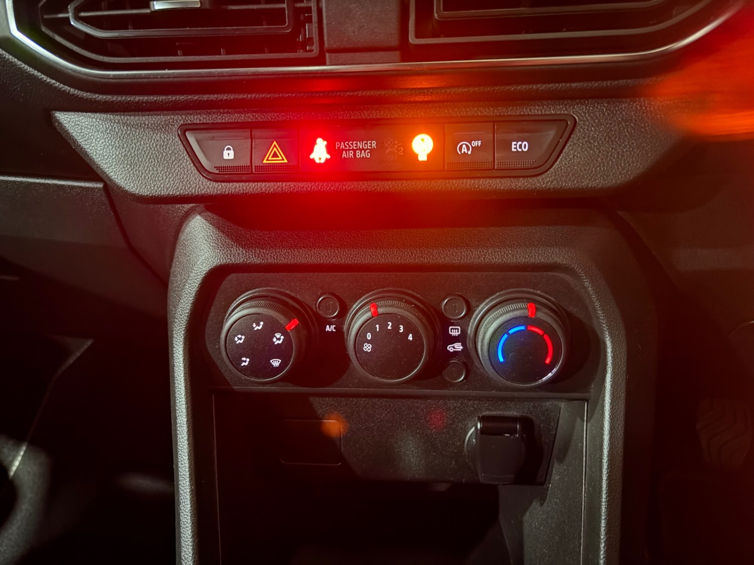 Used Dacia Sandero 2022 for sale - 77063267: Photo 18