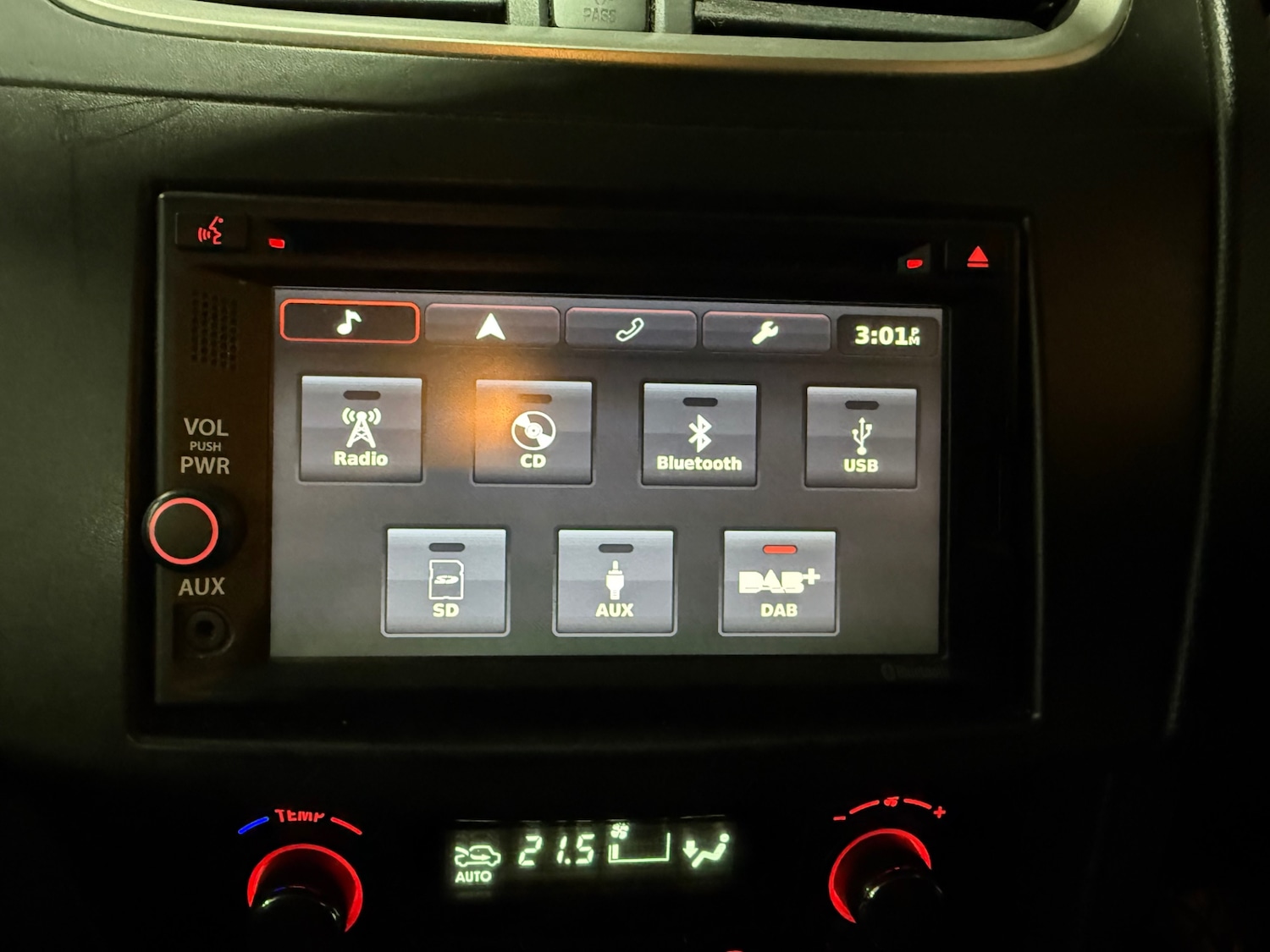 Used Suzuki Swift 2014 for sale - 76832881: Photo 15