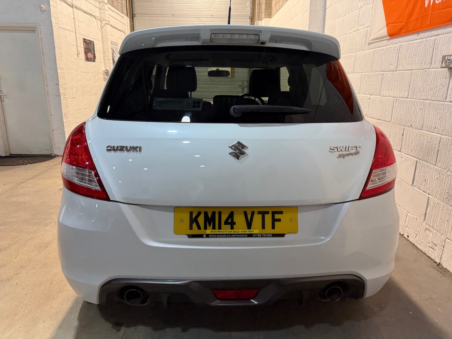 Used Suzuki Swift 2014 for sale - 76832881: Photo 4