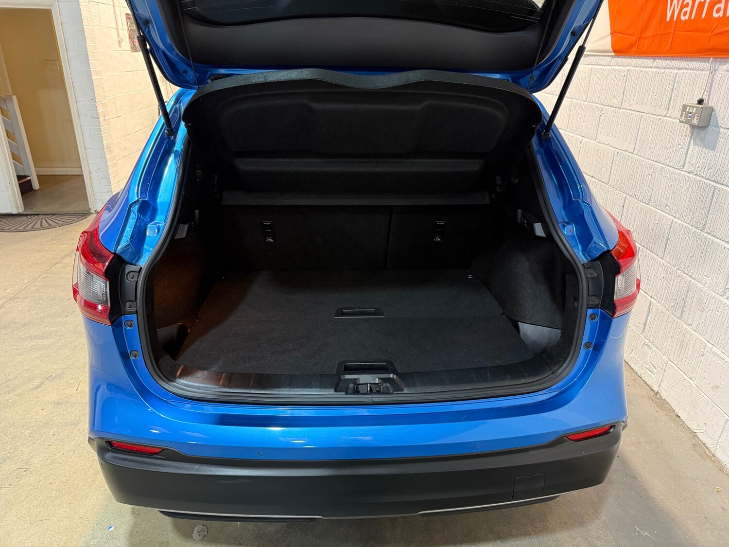 Used Nissan Qashqai 2018 for sale - 76255164: Photo 8