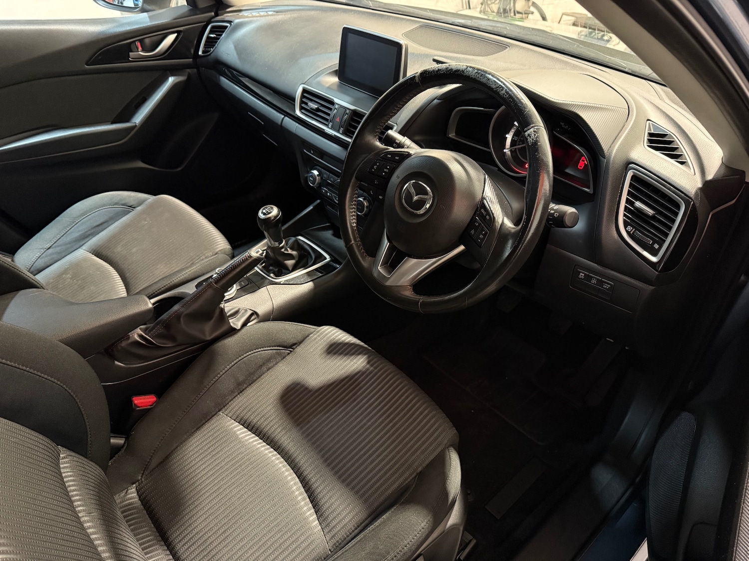 Used Mazda Mazda3 2016 for sale - 77063495: Photo 9