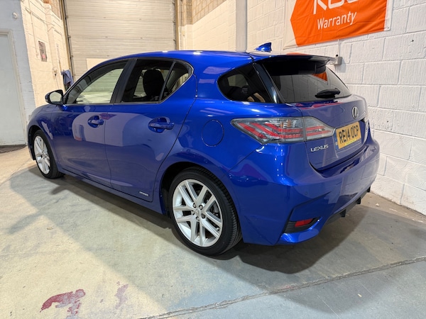 Used Lexus CT 2014 for sale - 76289176: Photo 3