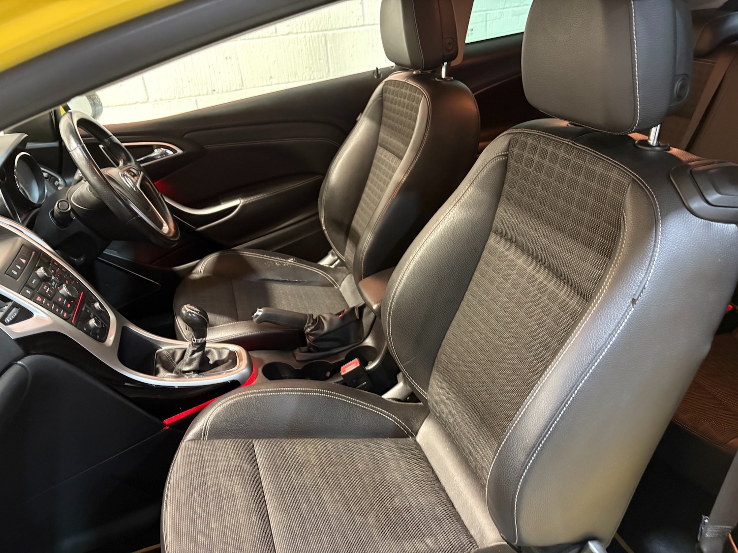 Used Vauxhall Astra GTC 2014 for sale - 76650339: Photo 11