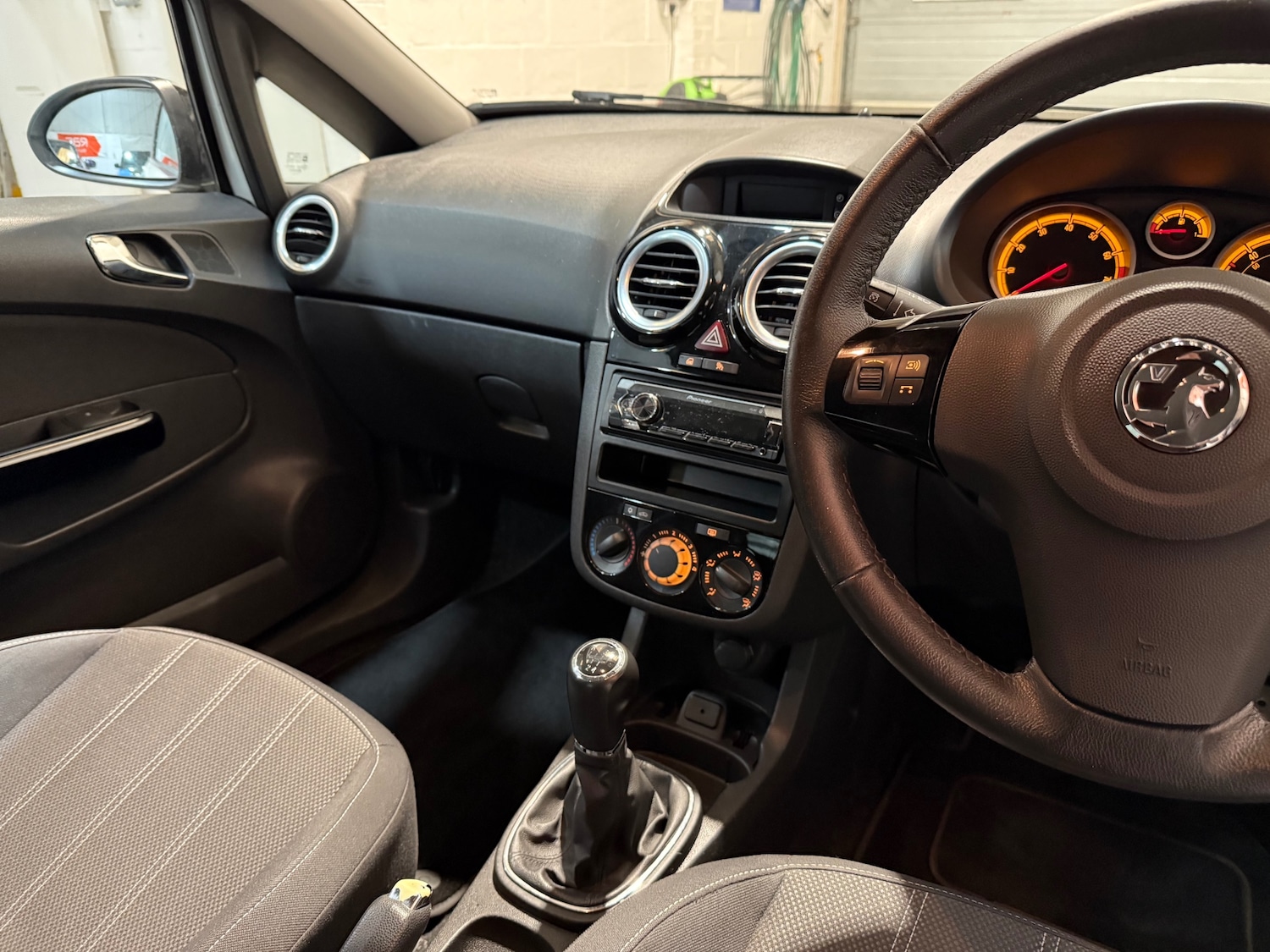 Used Vauxhall Corsa 2014 for sale - 77758685: Photo 11