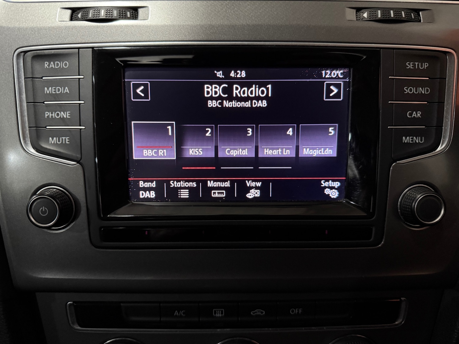 Used Volkswagen Golf 2013 for sale - 76599996: Photo 14