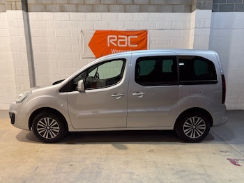 Used Peugeot Partner Tepee 2017 for sale - 79476611: Photo