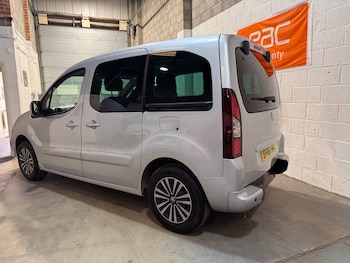 Used Peugeot Partner Tepee 2017 for sale - 79476611: Photo