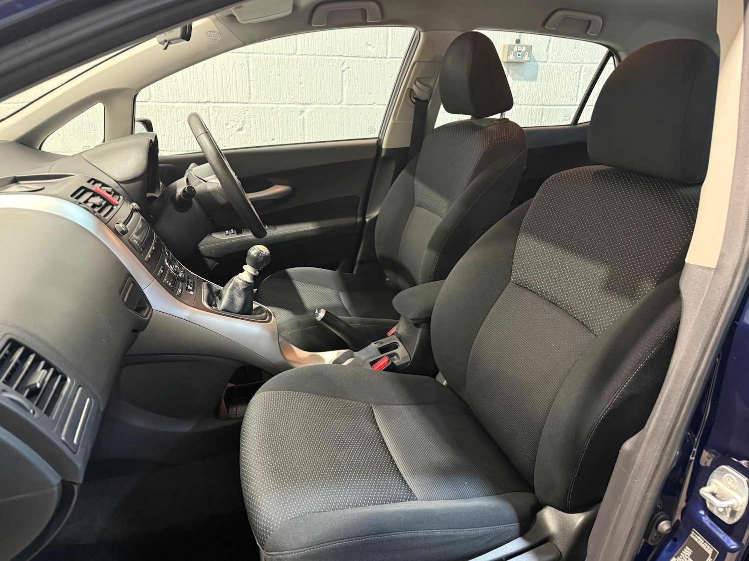 Used Toyota Auris 2011 for sale - 77461269: Photo 8