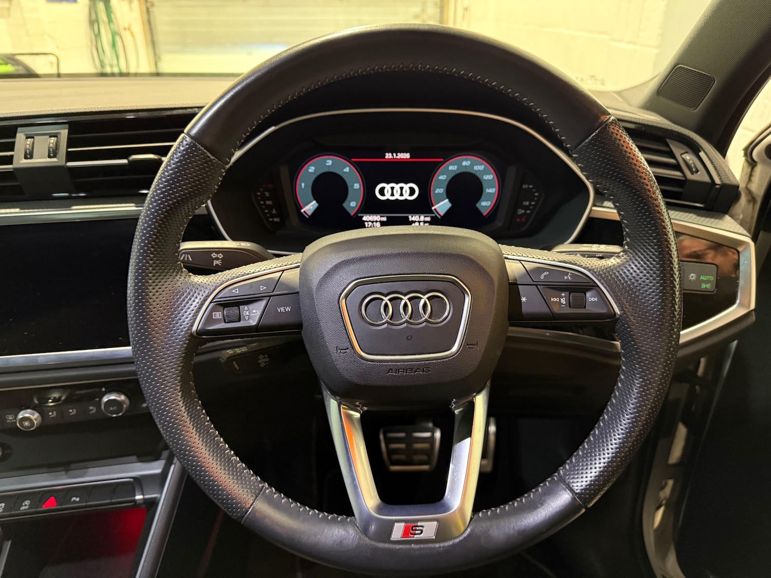 Used Audi Q3 2019 for sale - 77300549: Photo 13