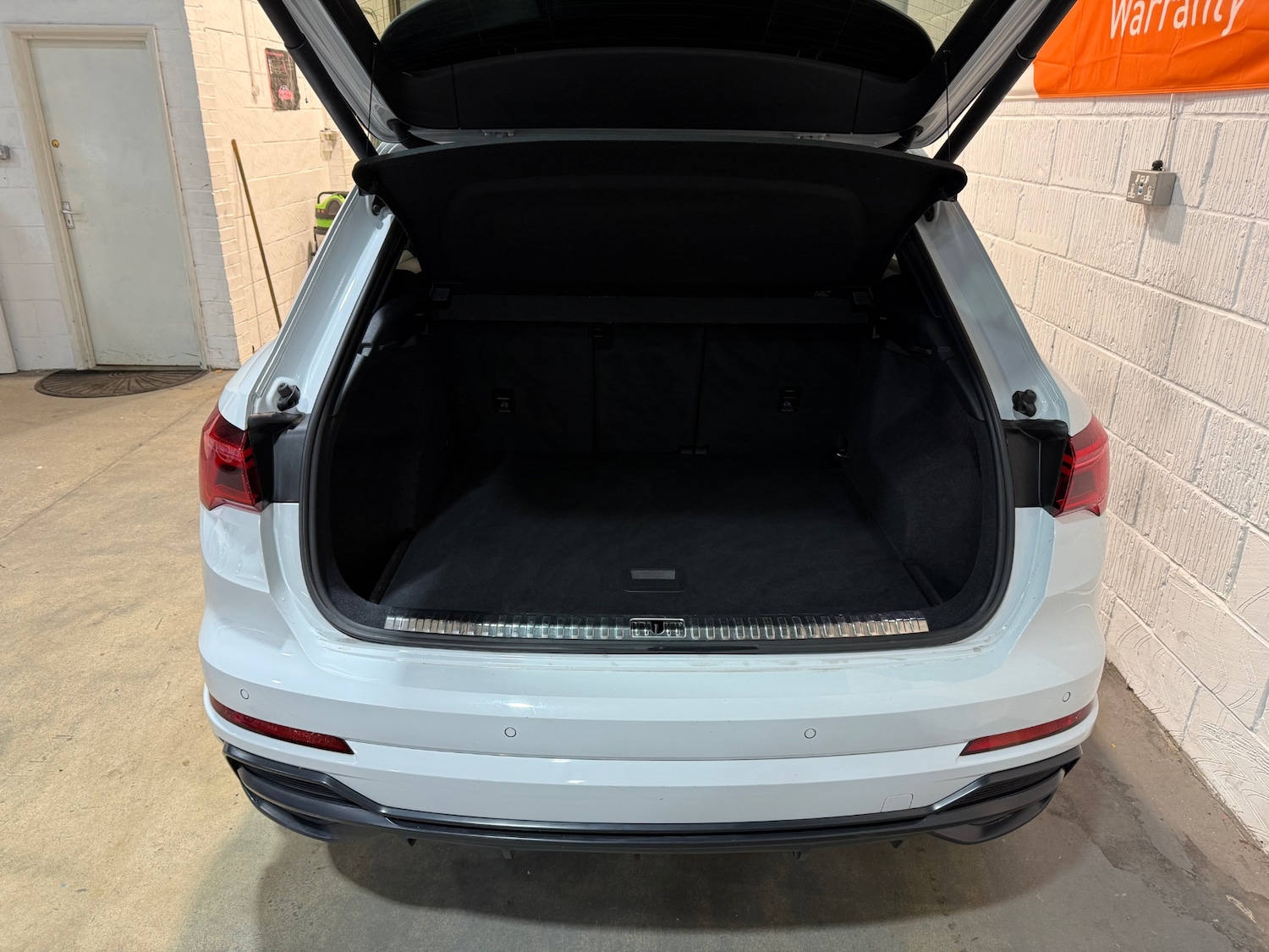 Used Audi Q3 2019 for sale - 77300549: Photo 8