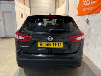 Used Nissan Qashqai 2016 for sale - 79596602: Photo