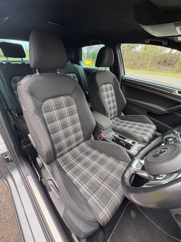 Used Volkswagen Golf 2018 for sale - 78097150: Photo 15