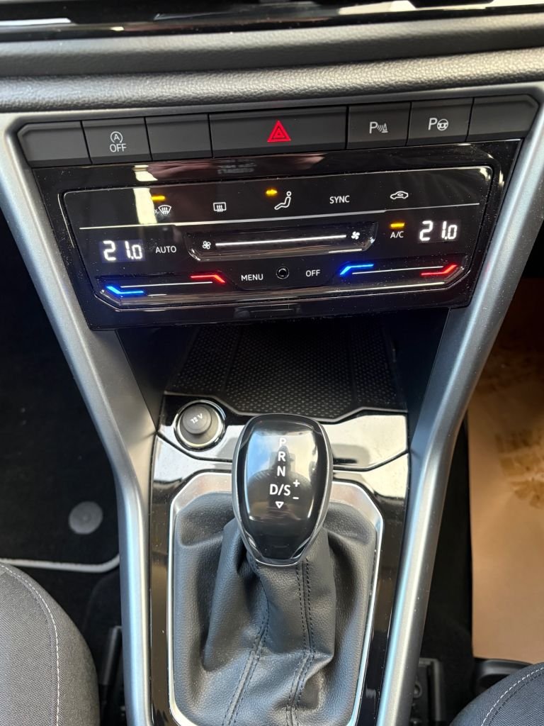 Used Volkswagen T-Roc 2022 for sale - 77436732: Photo 19