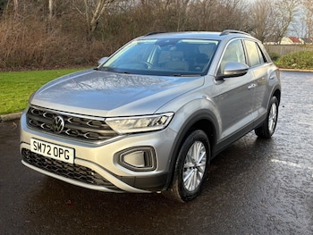 Used Volkswagen T-Roc 2022 for sale - 77436732: Photo