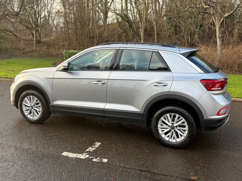 Used Volkswagen T-Roc 2022 for sale - 77436732: Photo 5