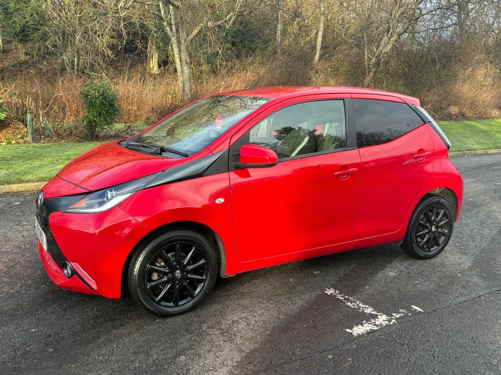 Used Toyota AYGO 2017 for sale - 77436406: Photo 2