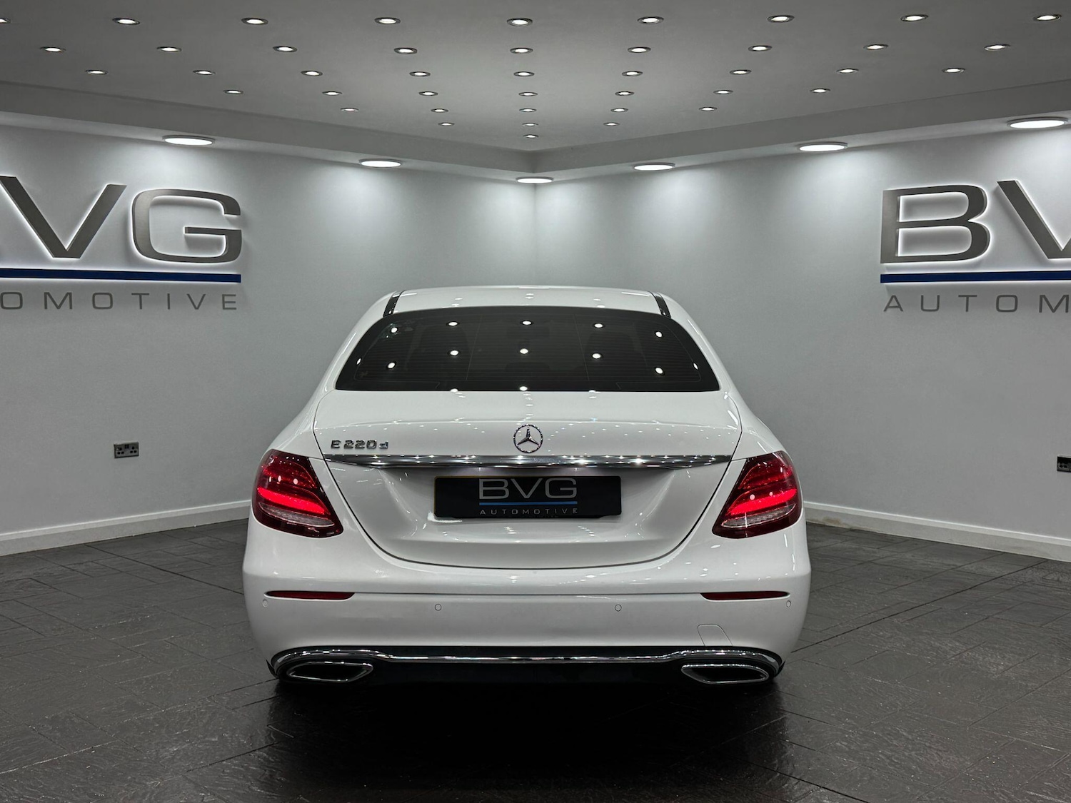 Used Mercedes-Benz E Class for sale - 77549542: Photo 10