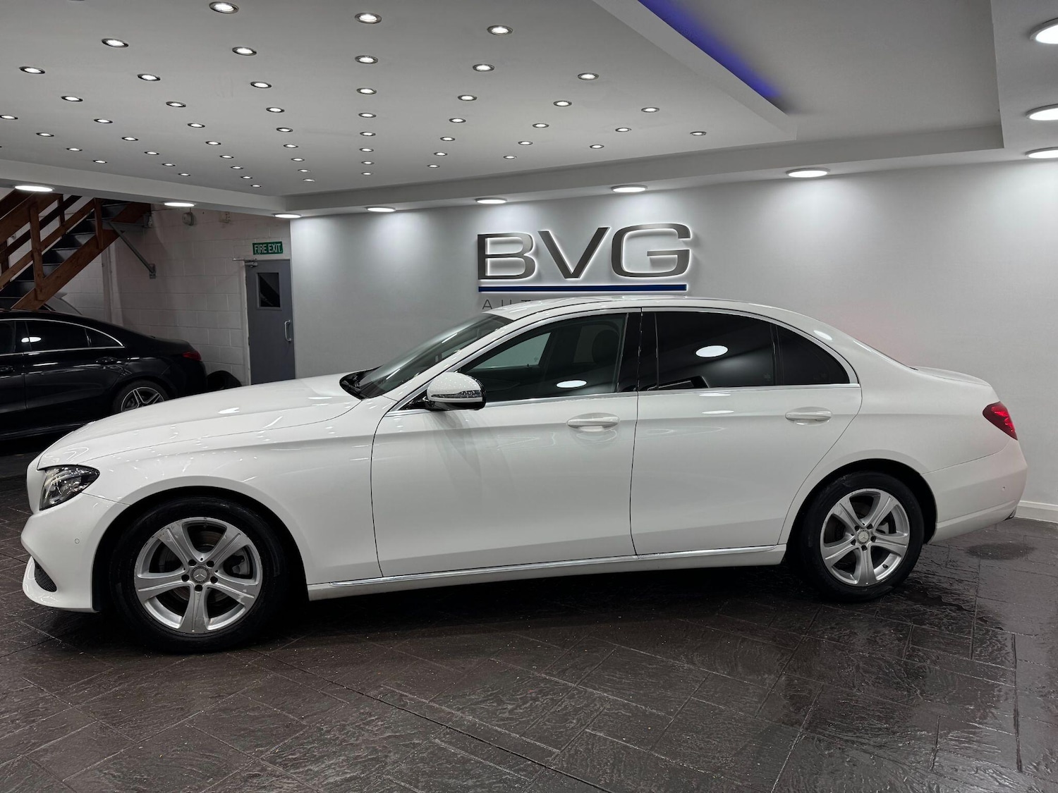 Used Mercedes-Benz E Class for sale - 77549542: Photo 6