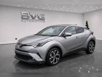 Used Toyota C-HR 2017 for sale - 78318379: Photo
