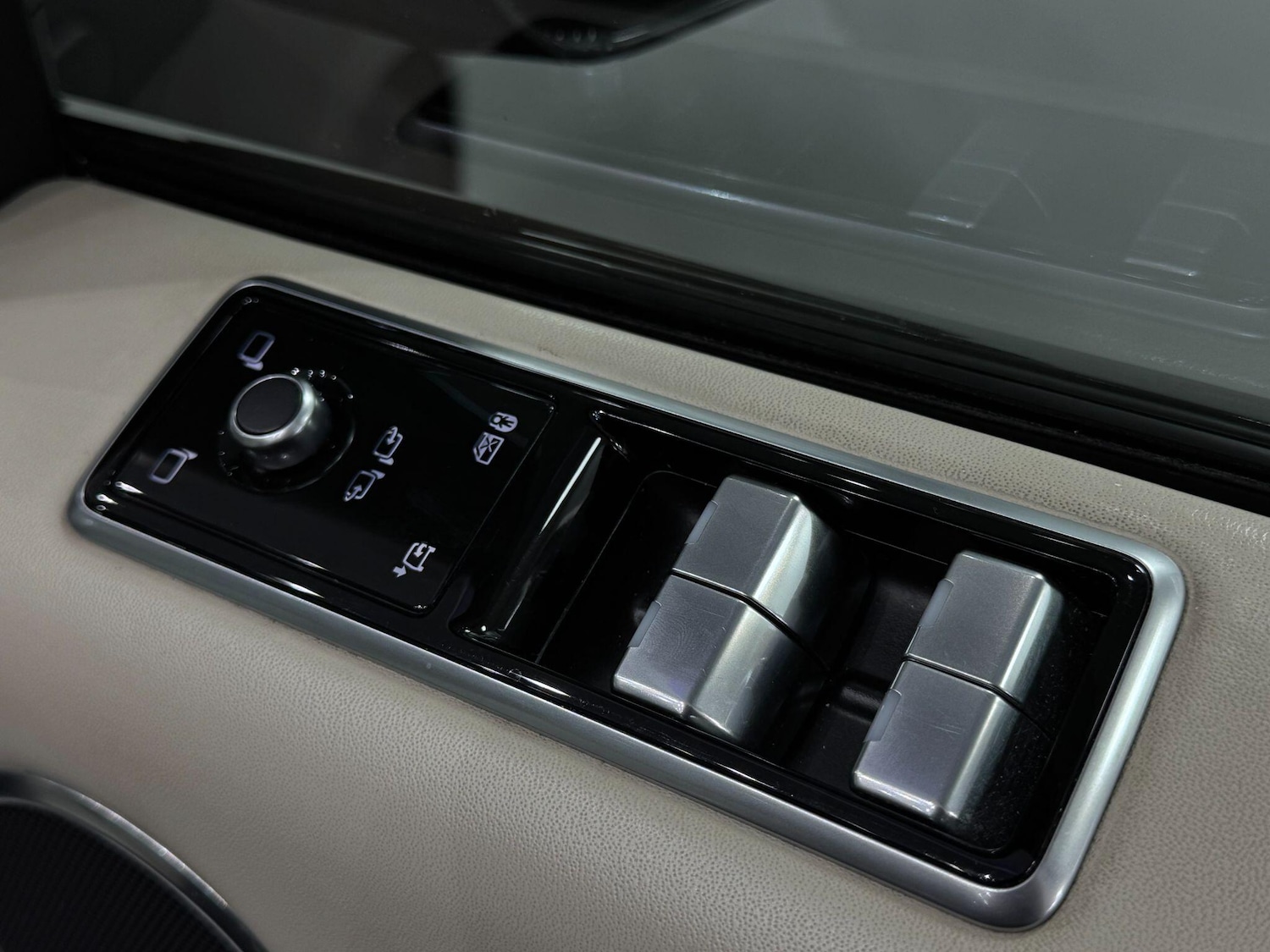 Used Land Rover Range Rover Sport for sale - 77097982: Photo 31