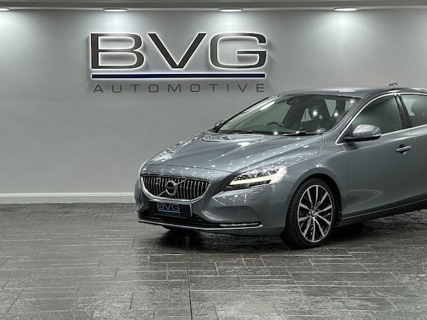 Used Volvo V40 2017 for sale - 75757265: Photo 14