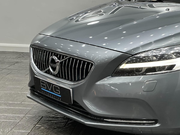 Used Volvo V40 2017 for sale - 75757265: Photo 16