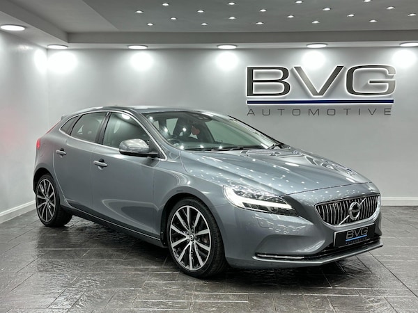 Used Volvo V40 2017 for sale - 75757265: Photo 4