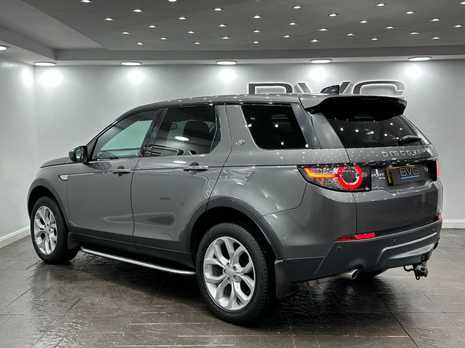 Used Land Rover Discovery Sport 2016 for sale - 76886159: Photo 11