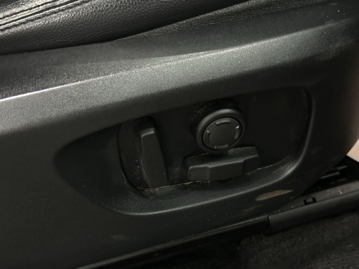 Used Land Rover Discovery Sport 2016 for sale - 76886159: Photo 27