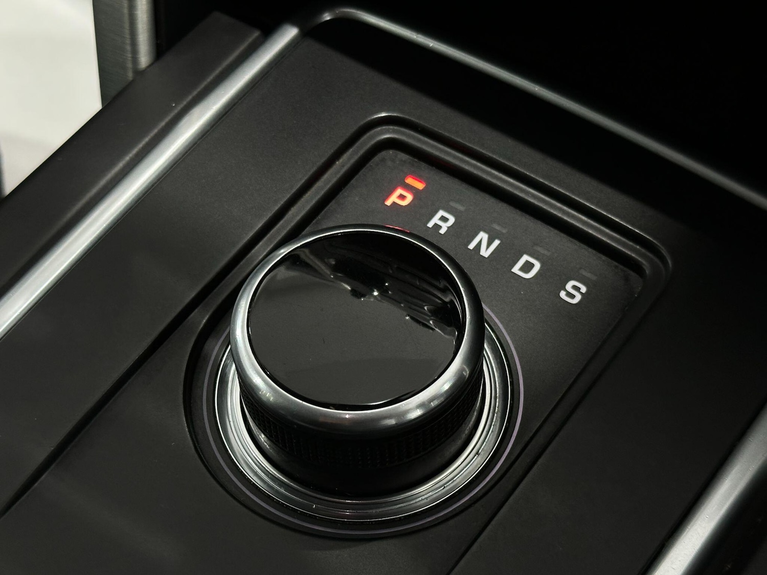 Used Land Rover Discovery Sport 2016 for sale - 76886159: Photo 41