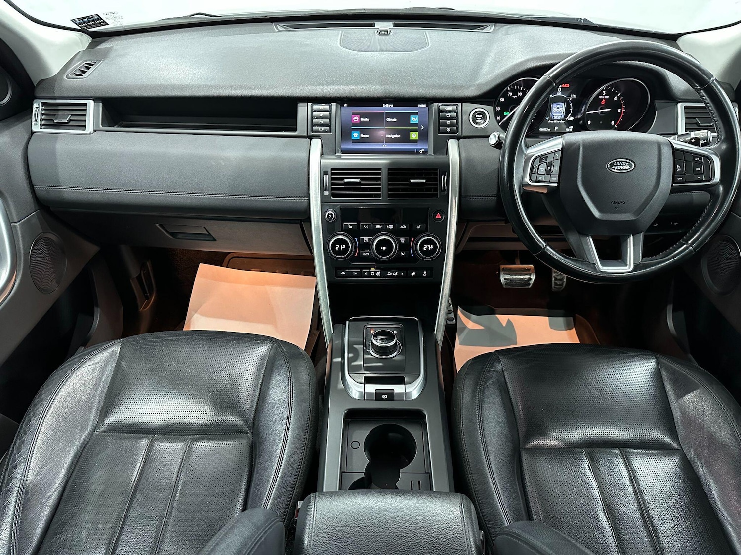 Used Land Rover Discovery Sport 2016 for sale - 76886159: Photo 45