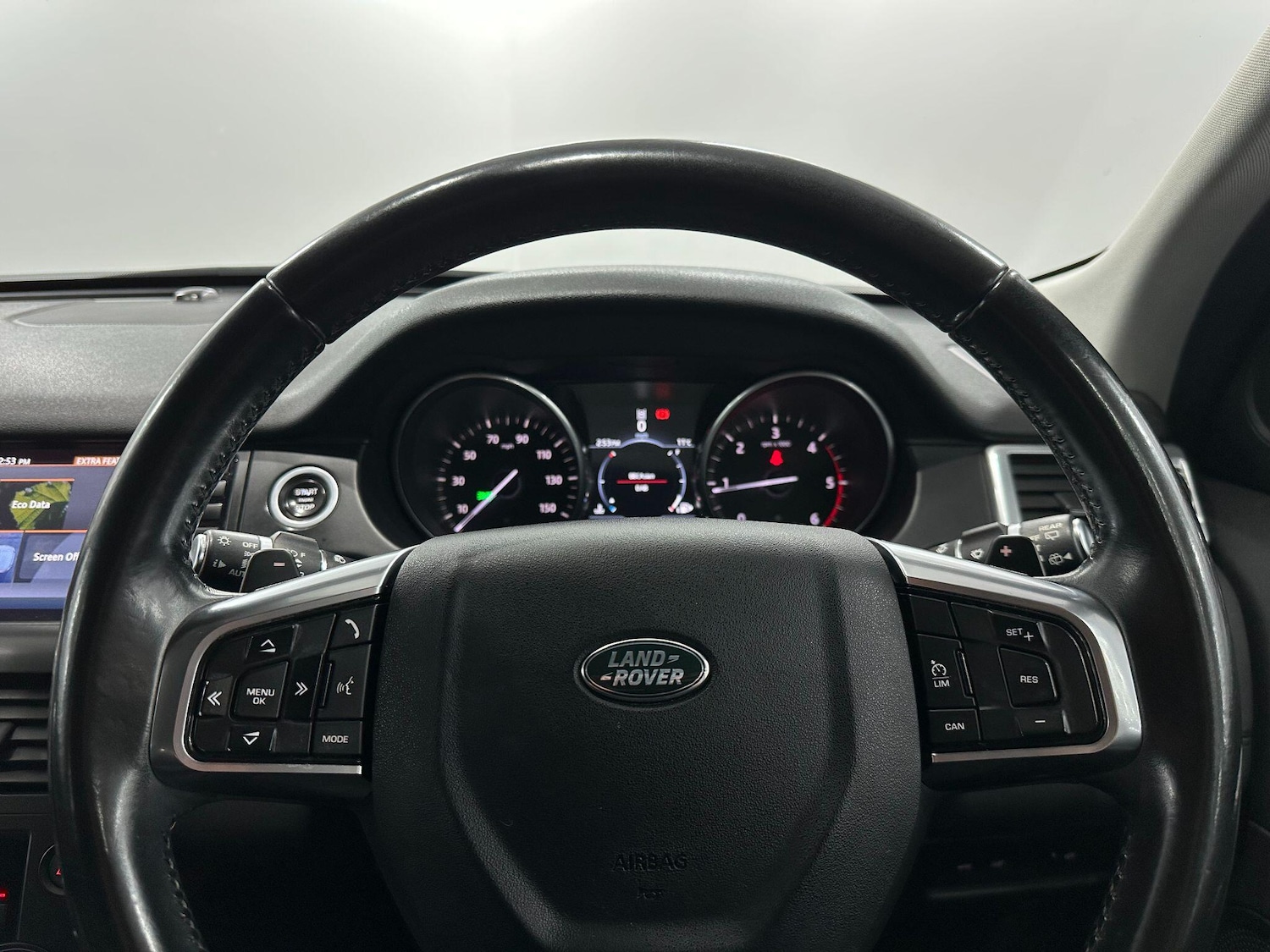 Used Land Rover Discovery Sport 2016 for sale - 76886159: Photo 49