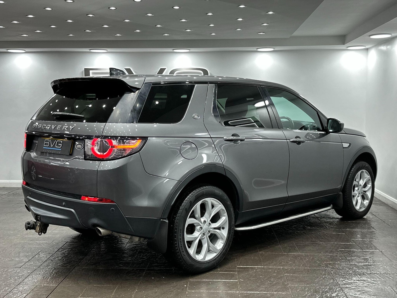 Used Land Rover Discovery Sport 2016 for sale - 76886159: Photo 9