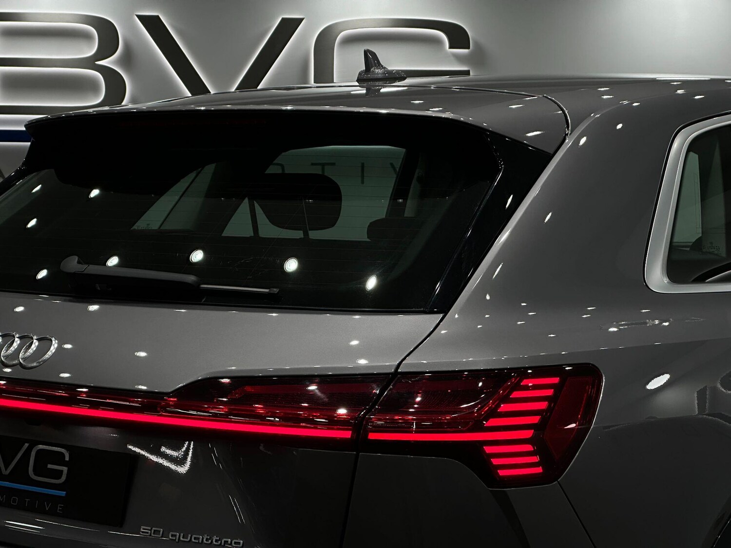 Used Audi e-tron 2020 for sale - 76832859: Photo 22