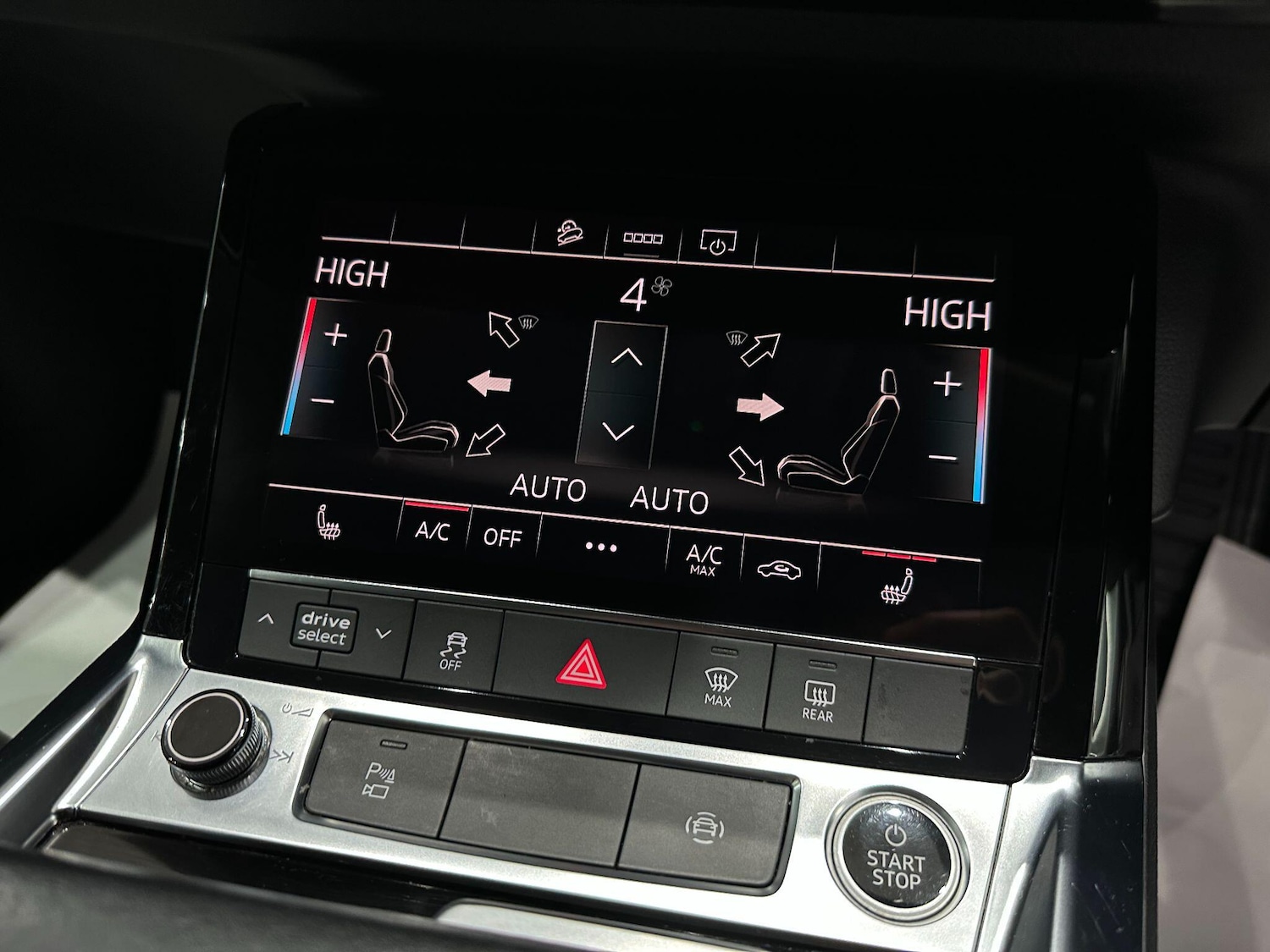 Used Audi e-tron 2020 for sale - 76832859: Photo 42