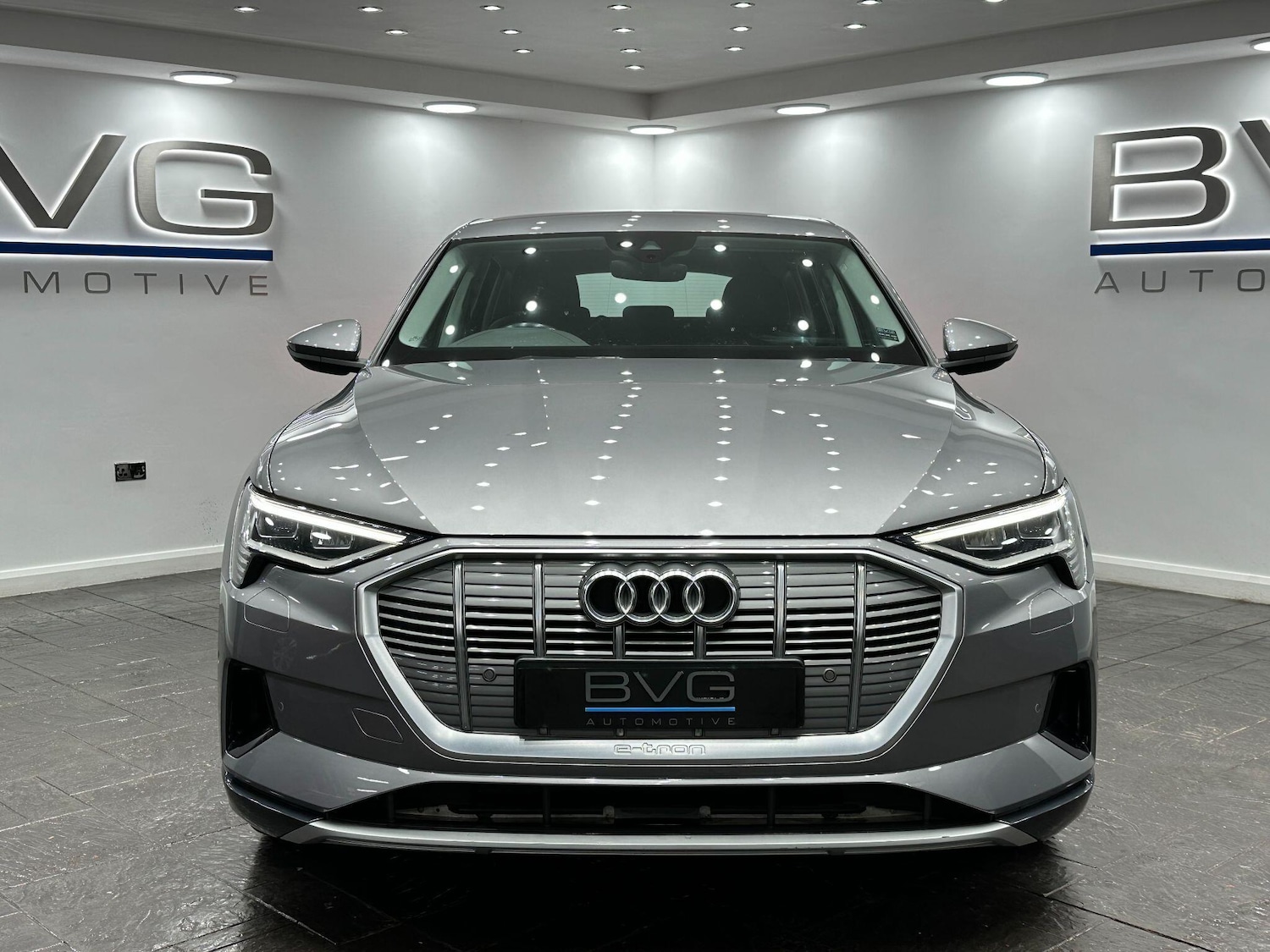 Used Audi e-tron 2020 for sale - 76832859: Photo 5
