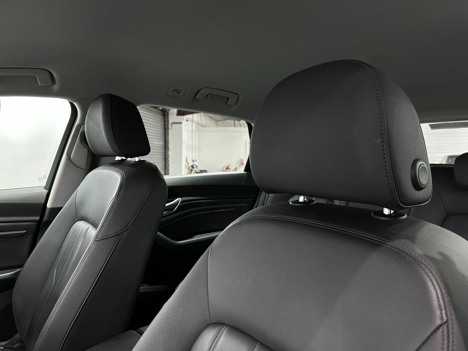 Used Audi e-tron 2020 for sale - 76832859: Photo 60