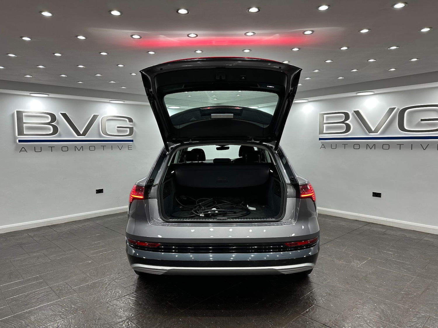 Used Audi e-tron 2020 for sale - 76832859: Photo 66