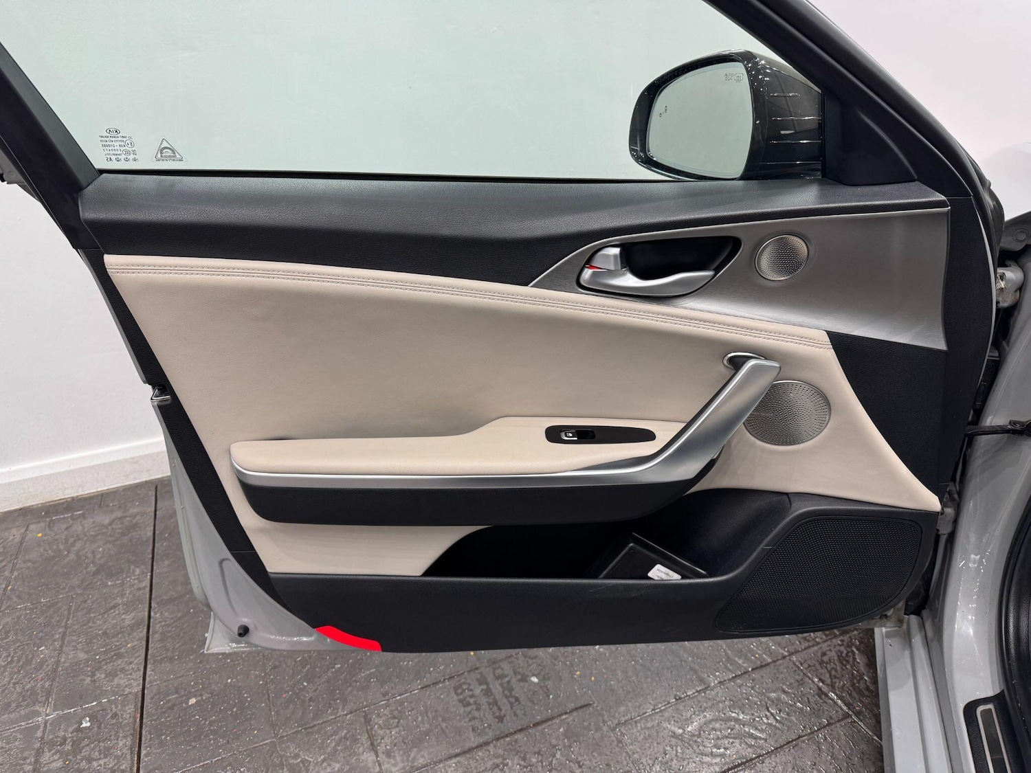 Used Kia Stinger for sale - 77657930: Photo 46