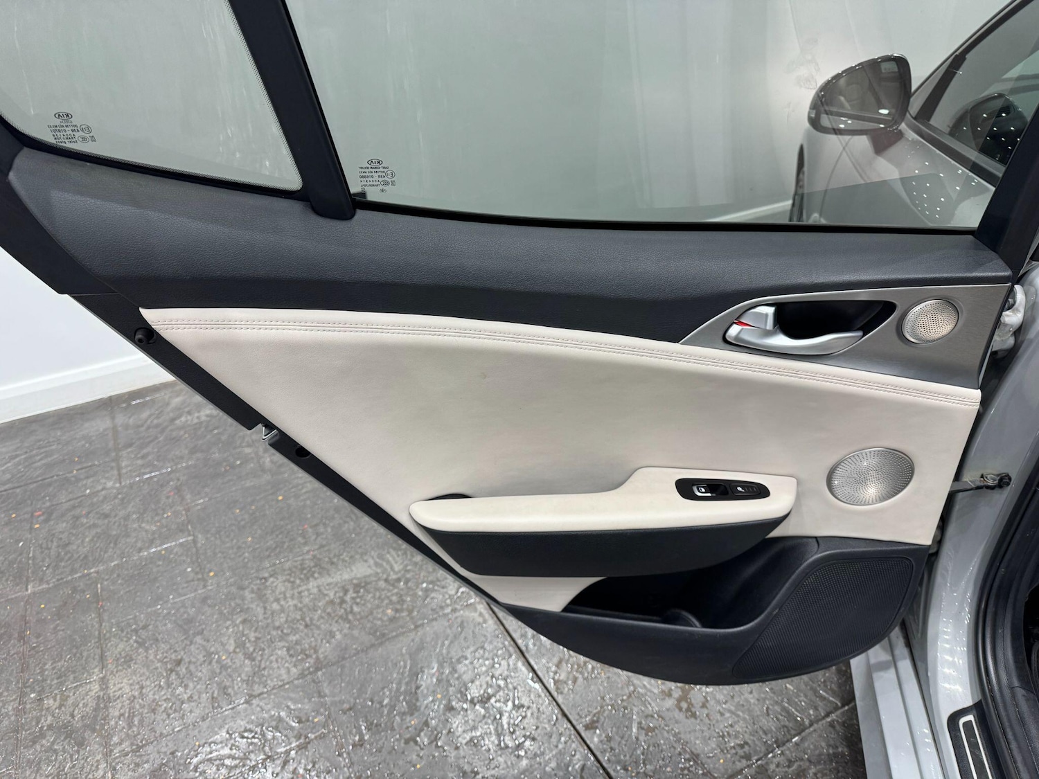 Used Kia Stinger for sale - 77657930: Photo 51