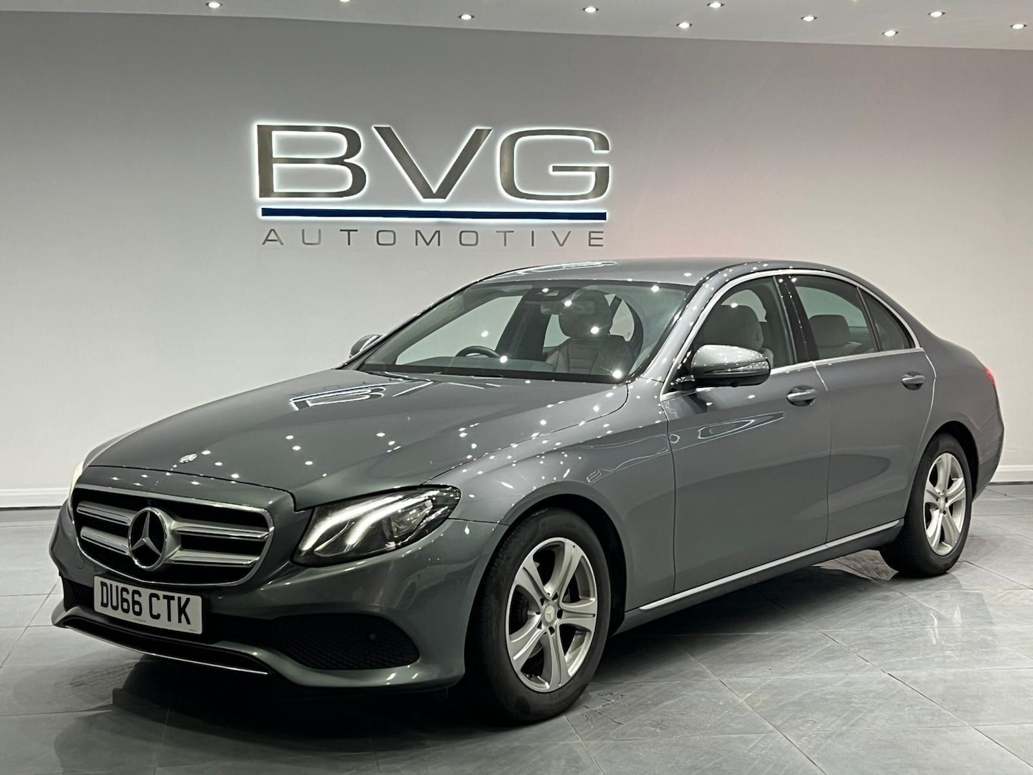 Used Mercedes-Benz E Class 2016 for sale - 77291400: Photo 1