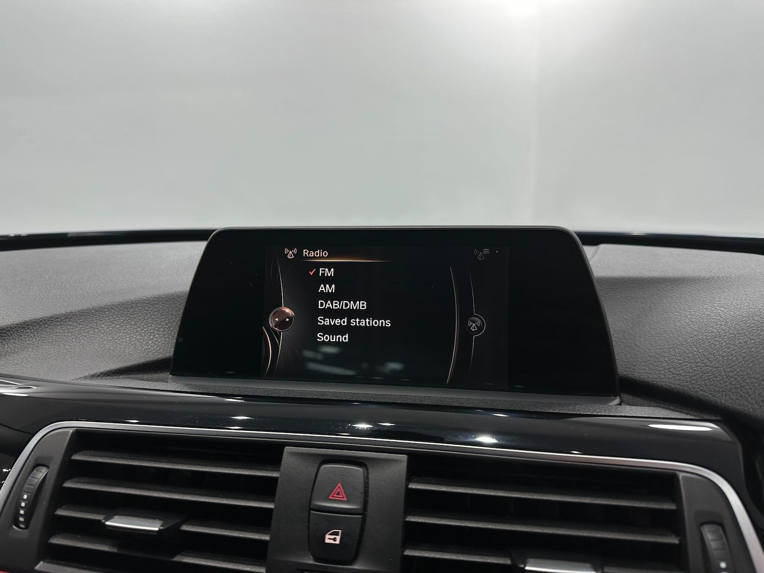 Used BMW 3 Series 2017 for sale - 76802255: Photo 33