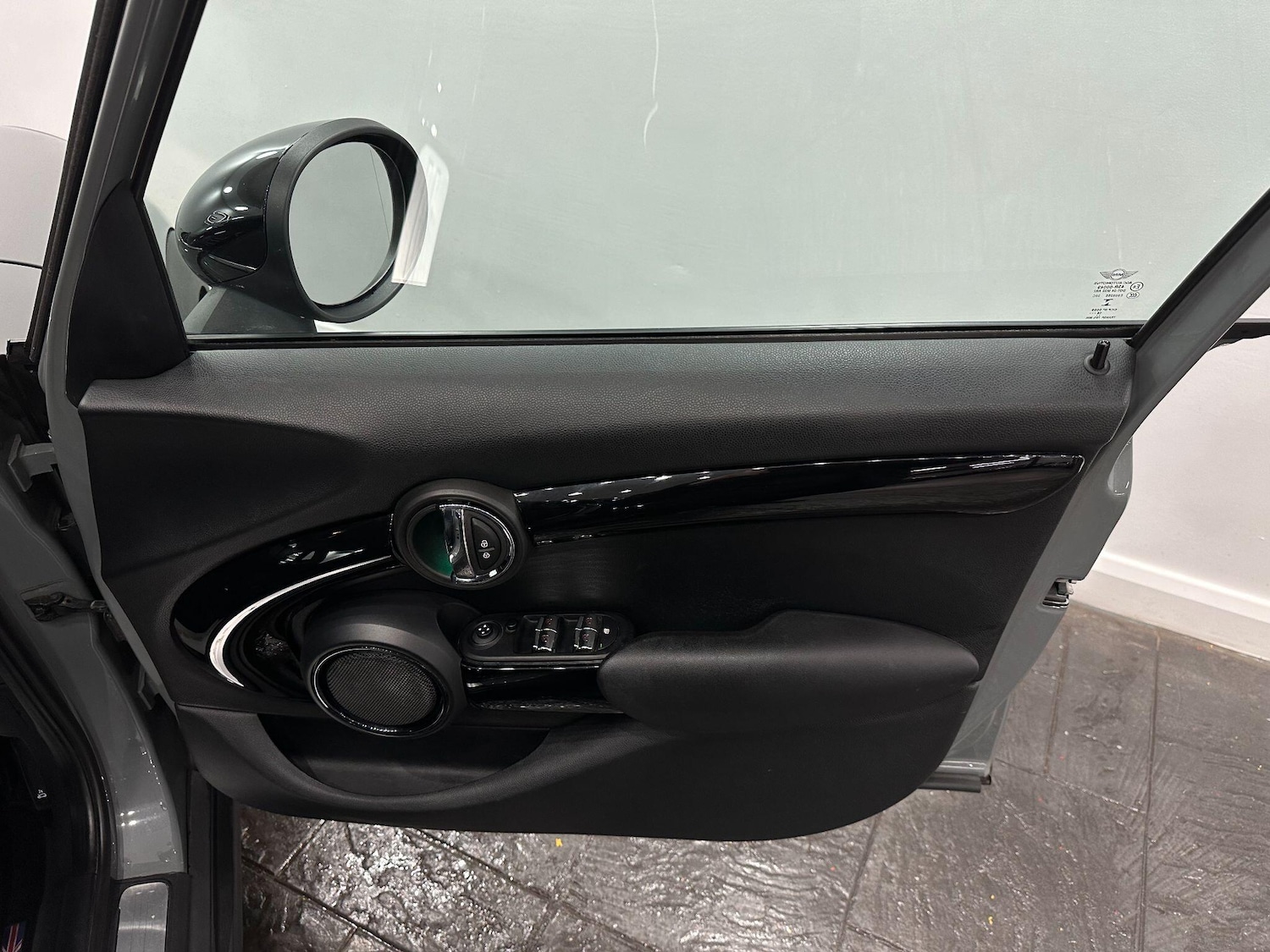 Used MINI Hatch 2016 for sale - 76457494: Photo 27