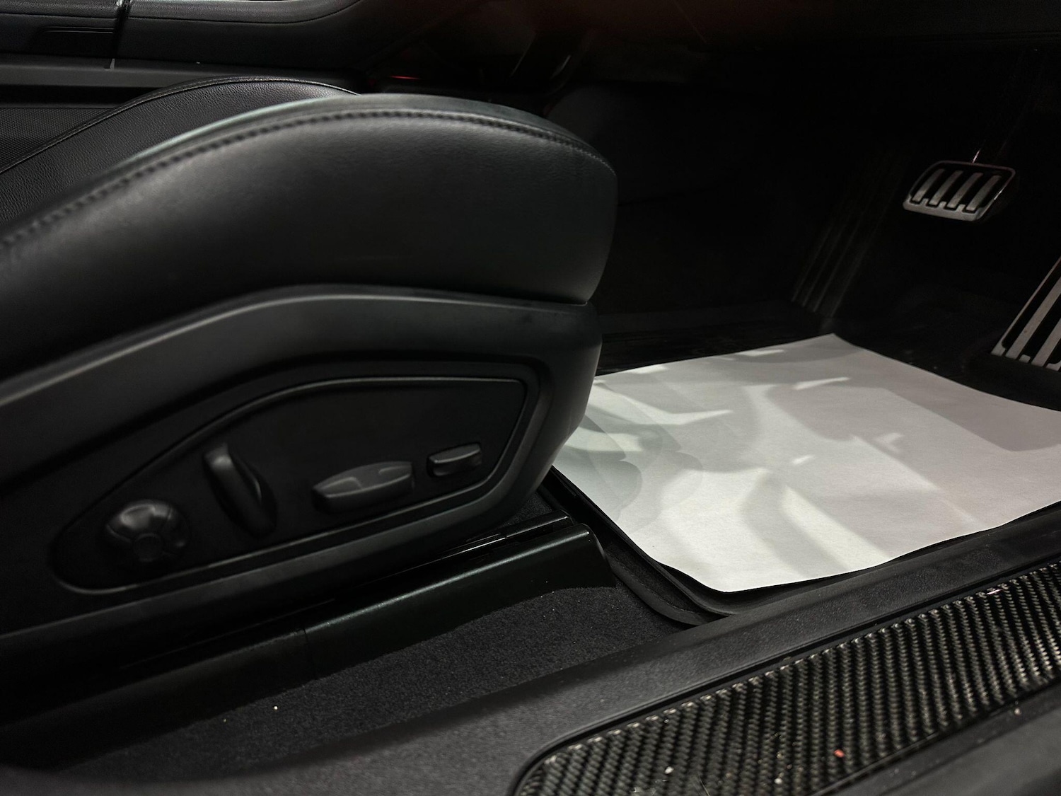 Used Porsche Taycan for sale - 76659417: Photo 15