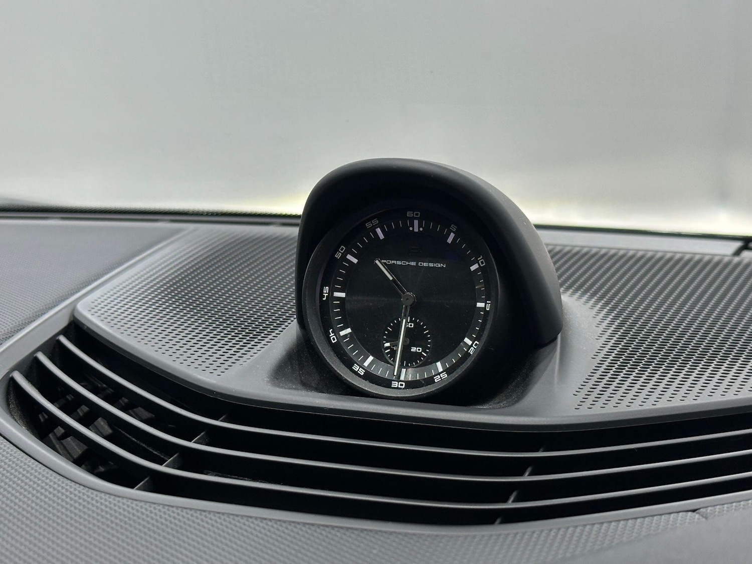 Used Porsche Taycan for sale - 76659417: Photo 26