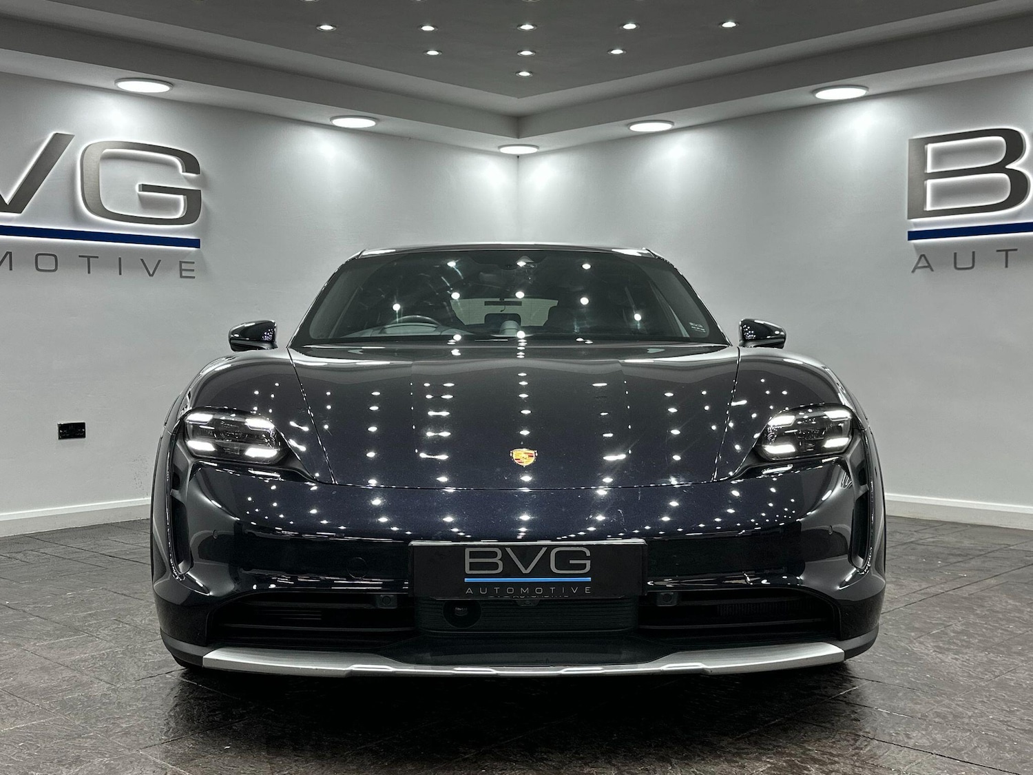 Used Porsche Taycan for sale - 76659417: Photo 5